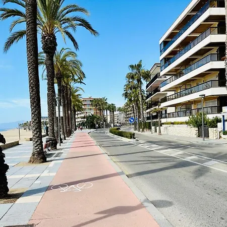 Book Maite * Salou